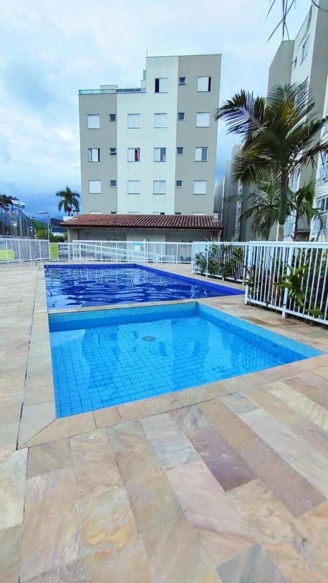 Apartamento de 2 Quartos